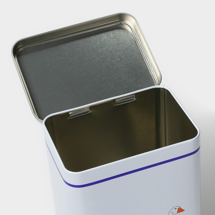 Банка для сыпучих продуктов &laquo;Гуси&raquo;, 2,7 л, 13,5 х 9,5 х 21,5 см, жесть, цвет белый в горох