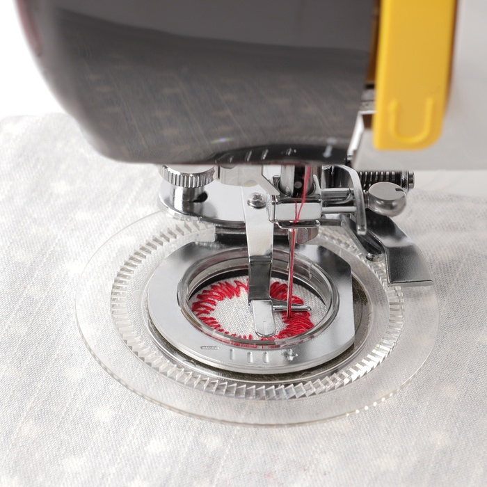 Устройство для шитья узоров, 9,2 &times; 7,2 &times; 4 см