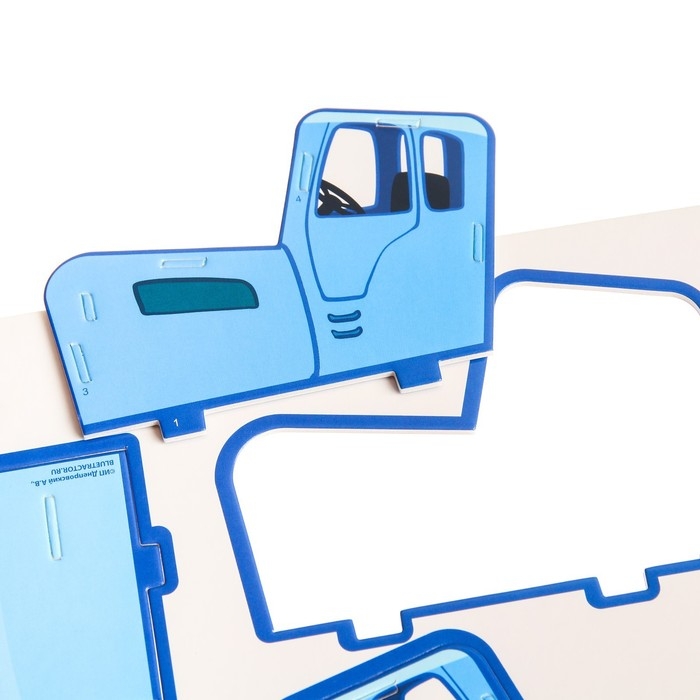 3D конструктор из пенокартона, Синий трактор, 2 листа 3D конструктор из пенокартона, Синий трактор, 2 листа