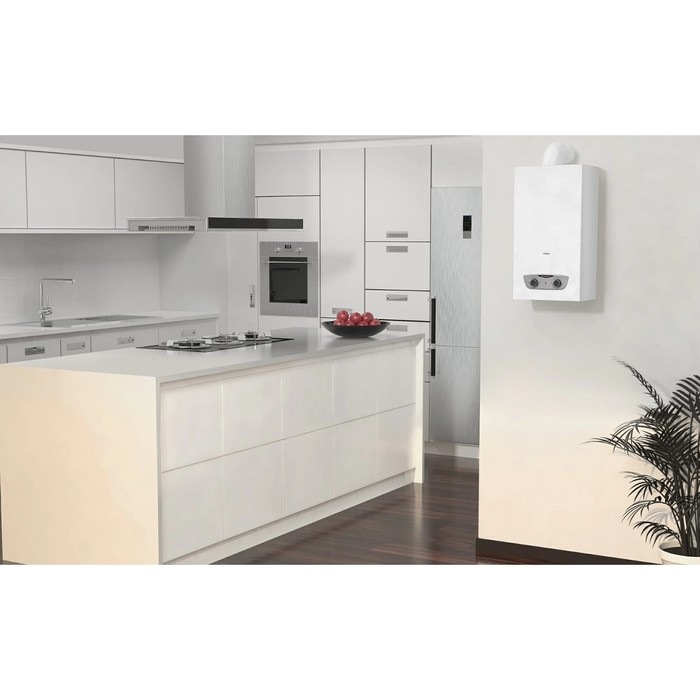 Водонагреватель Ariston FAST R ONM 10 NG RU, проточный, газовый, ГВС 10 л/мин, белый