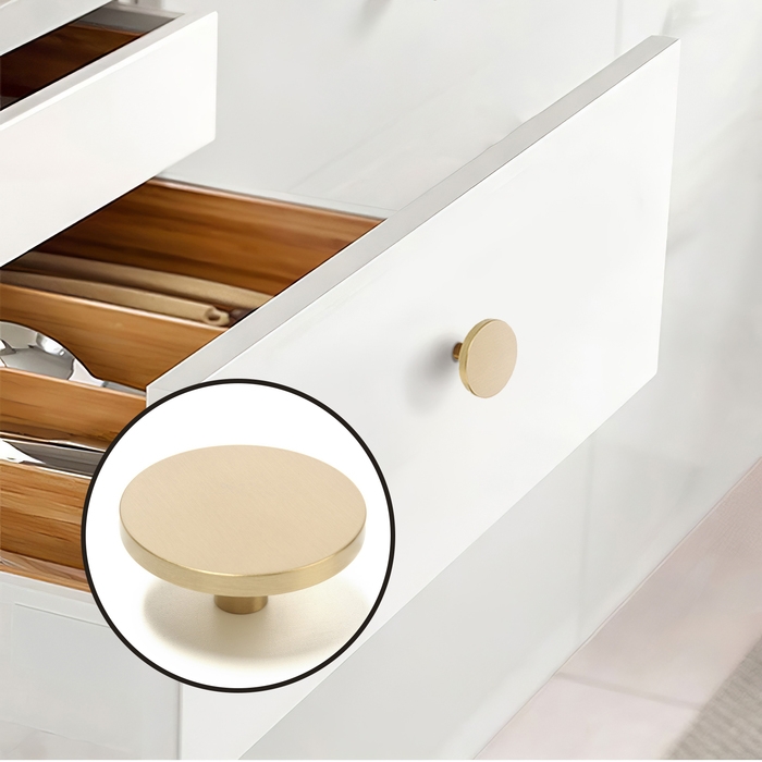 Ручка-кнопка CAPPIO, d=44 мм, h=20 мм., латунь, цвет золото Ручка-кнопка CAPPIO, d=44 мм, h=20 мм., латунь, цвет золото