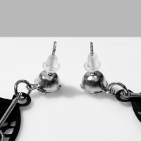 Серьги висячие «Листья» трио, цвет чёрно-белый в серебре, 8 см Серьги висячие «Листья» трио, цвет чёрно-белый в серебре, 8 см