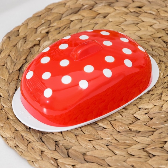 Маслёнка Marusya, цвет красный Маслёнка Marusya, цвет красный