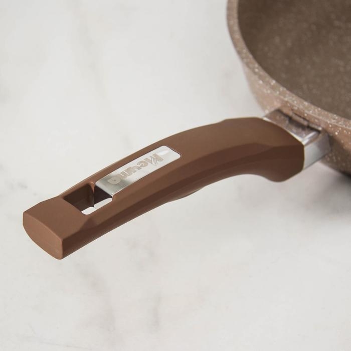 Сковорода &laquo;Гранит Brown&raquo;, d=22 см, пластиковая ручка, антипригарное покрытие, цвет коричневый