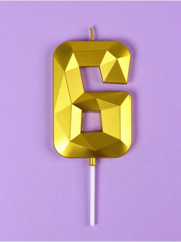 Свеча ГИГАНТ в торт на шпажке &laquo;Грань&raquo;, цифра "6", золотая, 9 см