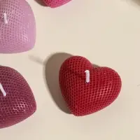 Набор свечей декоративных "Вафельные сердца" 5 шт 4,5х4,5 розово-фиолетовые 6,5х22,5х3,5 см   109135