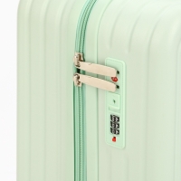 Чемодан 20", PС, 34*22*56, отд на молнии, код замок, 4 колеса, св. зеленый