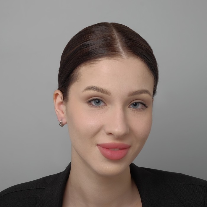 Серьги со стразами «Магия» сплетения, цвет белый в серебре Серьги со стразами «Магия» сплетения, цвет белый в серебре