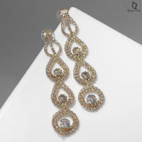 Серьги висячие со стразами &laquo;Грация&raquo; капли трио, цвет белый в золоте, 9 см