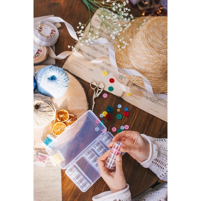 Набор баночек для рукоделия, 25 шт, d = 2,3 / 2,7 см, в контейнере со съёмными ячейками, 19 &times; 9,5 &times; 3,5 см, цвет прозрачный