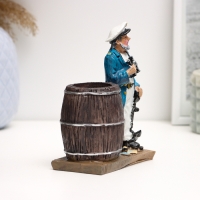 Карандашница "Матрос" 10*6*13см Карандашница "Матрос" 10*6*13см