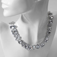 Колье &laquo;Драгоценность&raquo; геометрия, цвет белый в серебре, 32 см