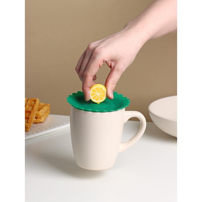 Крышка - непроливайка силиконовая Доляна &laquo;Лимон&raquo; d=11 см, цвет зелёный