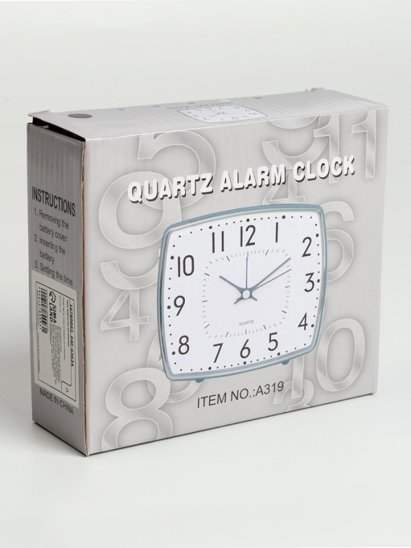 Часы будильник настольные, на батарейках, 14 х 12.8 х 4.5 см, циферблат 13.5 х 11.6 см