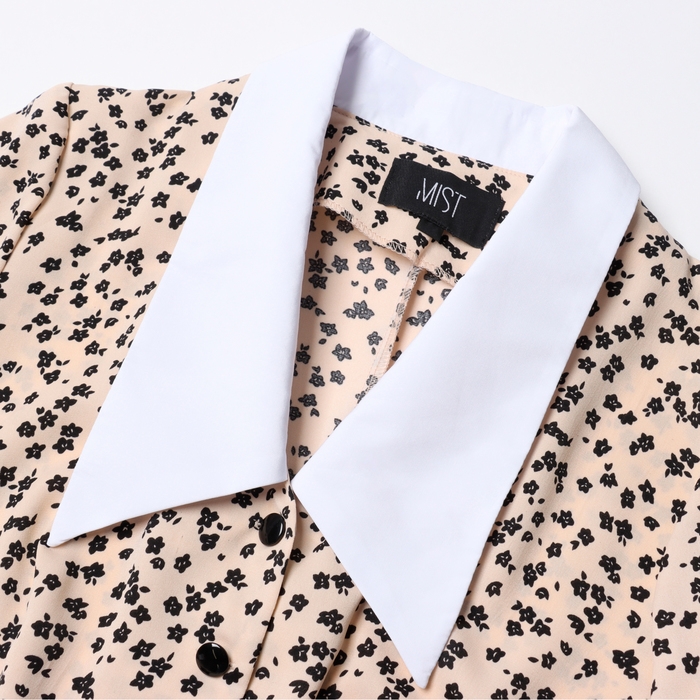 Платье женское с воротником MIST р. 48, бежевый Платье женское с воротником MIST р. 48, бежевый