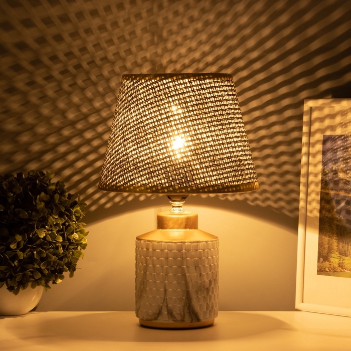 Лампа настольная "Мрамор" 1х40Вт Е27 черный/золото 22,5х22,5х35см