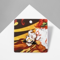 Значок &laquo;Япония&raquo; лисичка, цветной в золоте