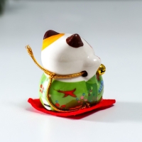 Сувенир керамика "Манэки-нэко в костюмчиках на подушечках" 4,5х3,8х4,6 см набор 5 шт Сувенир керамика "Манэки-нэко в костюмчиках на подушечках" 4,5х3,8х4,6 см набор 5 шт