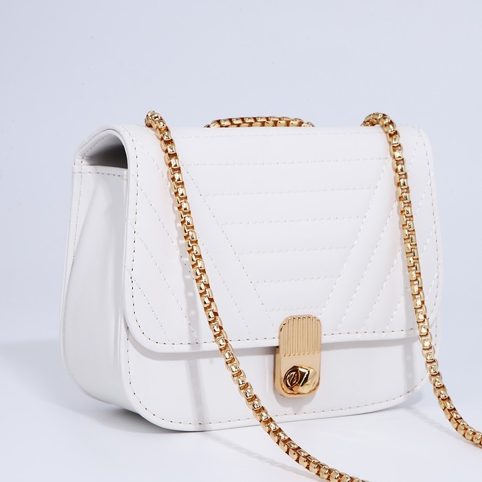 Сумка-мессенджер на клапане, цвет белый Сумка-мессенджер на клапане, цвет белый