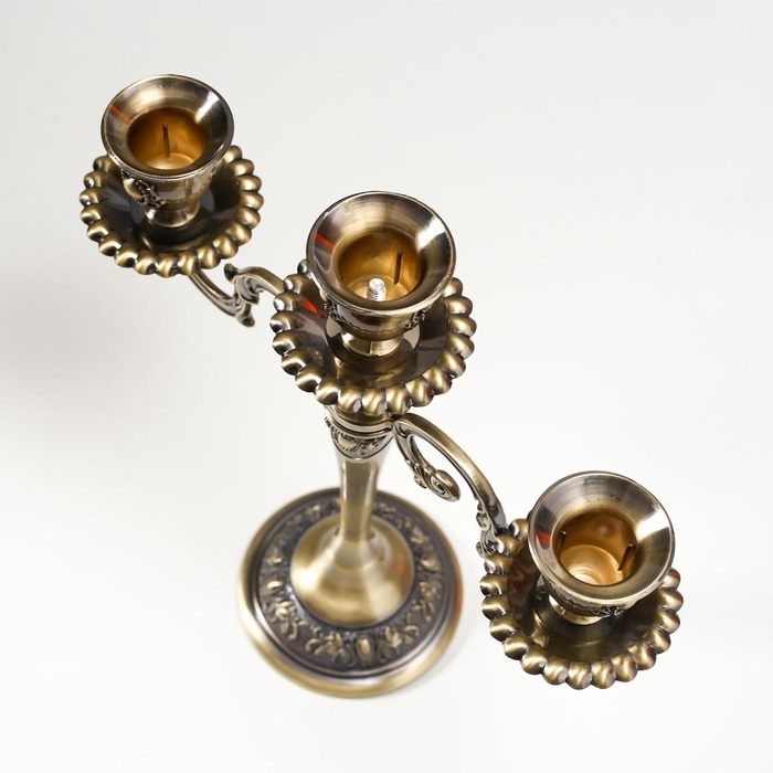 Подсвечник металл на 3 свечи "Медальон" цвет бронза 26,5х27х9,5 см