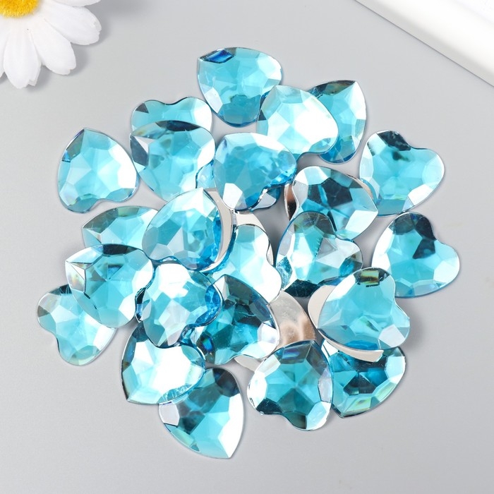 Декор для творчества пластик "Стразы сердце. Голубая вода" набор 30 шт 2,5х2,5 см