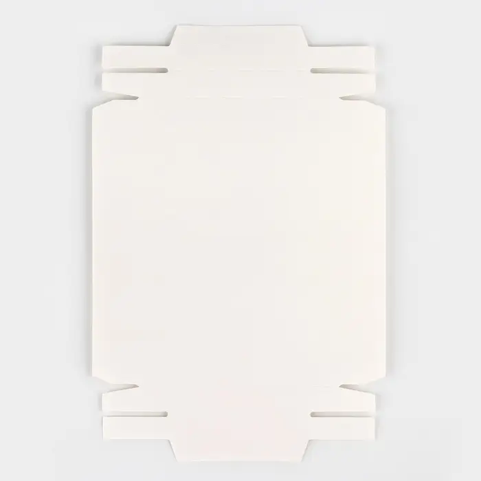 Коробка для шоколада &laquo;Белая&raquo;, с окном, 16.4 х 8.4 х 1.7 см