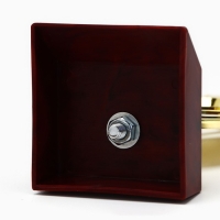 Наградная фигура &laquo;Три звезды&raquo;, подставка пластик красная, 15 х 7 х 6 см.