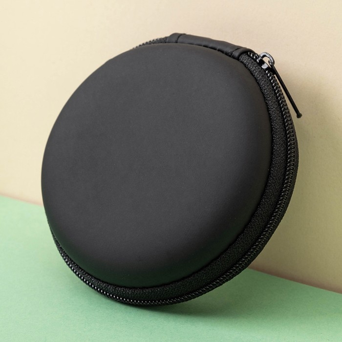 Футляр для наушников Luazon, круглый 8х8х3 см, кожзам Футляр для наушников Luazon, круглый 8х8х3 см, кожзам