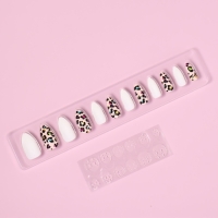 Накладные ногти &laquo;Лео&raquo;, 12 шт, с клеевыми пластинами, форма миндаль, белые, бежевые