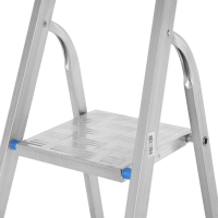 Стремянка ТУНДРА, оцинкованная, 6 ступеней Стремянка ТУНДРА, оцинкованная, 6 ступеней