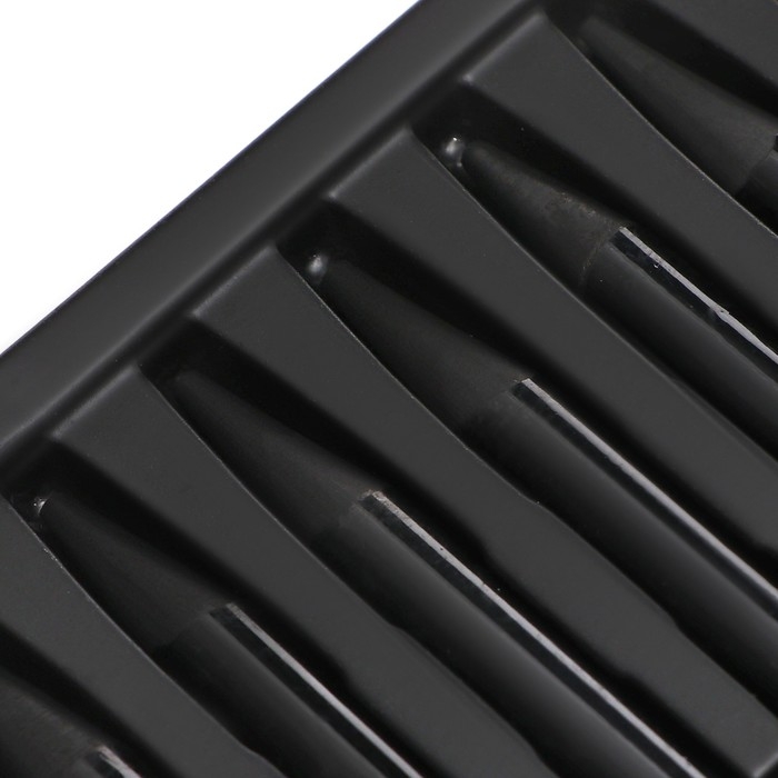 Карандаши цельнографитные, черные 5 штук + ластик + точилка