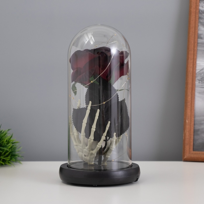 Светильник колба &laquo;Череп с розой&raquo; 1,5Вт, LED, 3xAAA, черный USB 11х11х21см