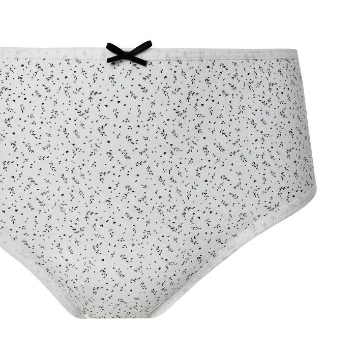 Трусы женские слипы "Веточки", цвет белый, размер 56