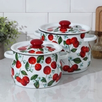 Набор кастрюль &laquo;Сочная вишня&raquo;, 2 предмета: 4.5 л, 5 л, эмалированные крышки, цвет белый