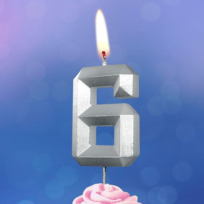 Свеча в торт на шпажке &laquo;Серебряные грани&raquo;, цифра 6, серебряная