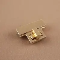 Застёжка для сумки, 3.9&times;2.6 см, цвет золотой