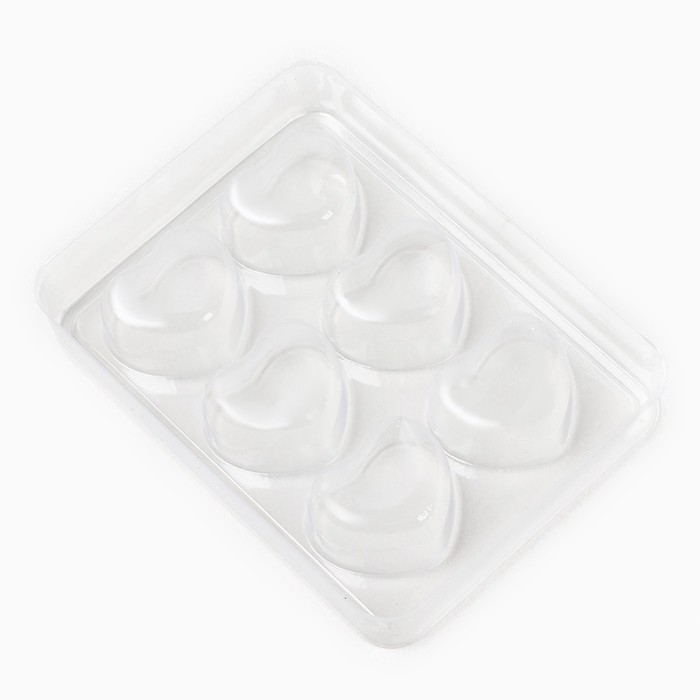 Аромасаше своими руками. Набор для создания ароматической фигурки из соевого воска &laquo;Сердечки с блестками&raquo;