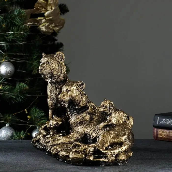 Копилка "Семья тигров" 42х26см