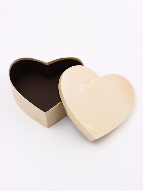 Набор коробок 3 в 1 сердца 22 х 20 х 9;  18.5 х 17 х 7.5; 1 6 х 14 х 6 см