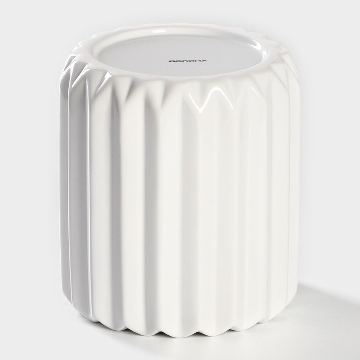 Банка керамическая для сыпучих продуктов Доляна &laquo;Золотое крыло&raquo;, 1,2 л, 12&times;21 см, керамическая, цвет белый