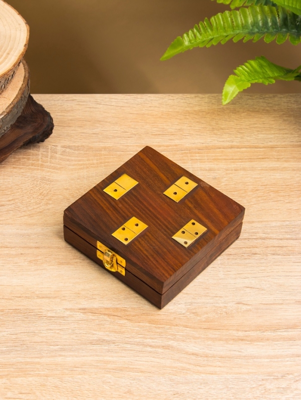 Настольная игра &laquo;Домино&raquo;, 11&times;11.5&times;4 см, дерево шишам, латунь