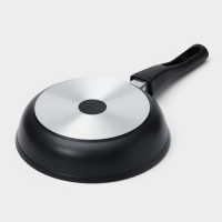 Сковорода &laquo;Традиция&raquo;, d=22 см, стеклянная крышка, съёмная ручка, антипригарное покрытие, цвет чёрный