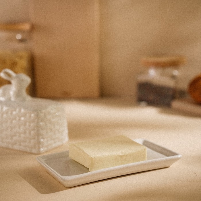 Маслёнка керамическая SL Home &laquo;Лесные кролики&raquo;, 20,5&times;11&times;15,5 см, цвет белый