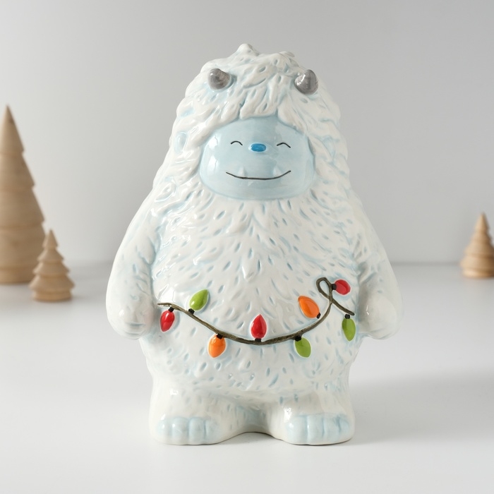 Копилка керамика Копилка керамика "Снежный человек с гирляндой" 11,2х13х18 см