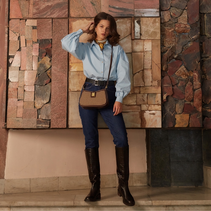 Рубашка женская с объёмными рукавами MINAKU: Casual Collection цвет голубой, р-р 46