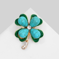 Брошь &laquo;Клевер&raquo; с бирюзой, цветная в золоте