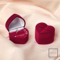Футляр бархатный под серьги/кольцо &laquo;Сердце&raquo; крылья ангела, 5,2&times;4,6, цвет бордовый