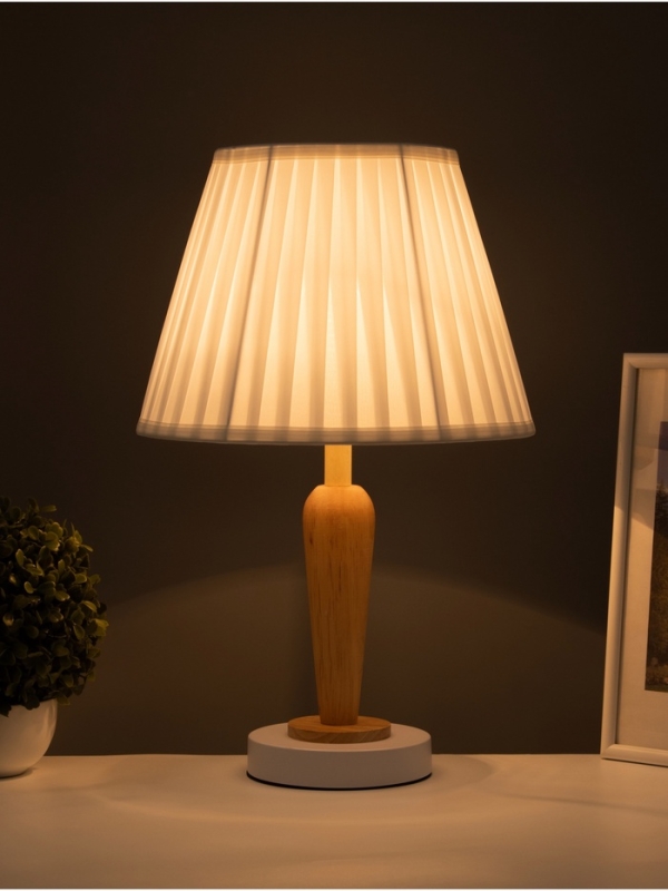 Лампа настольная BayerLux ЭКО "Анна" 1х40Вт Е27 белый/коричневый 30х30х47см