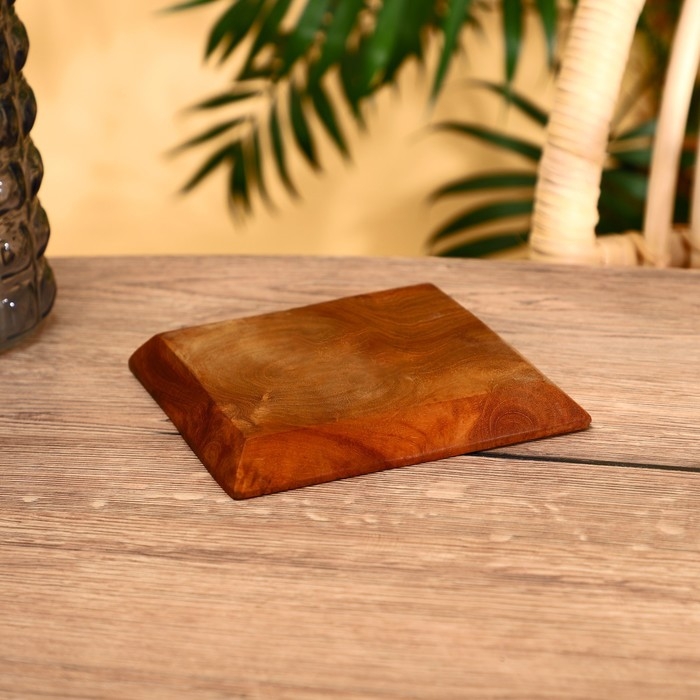 Тарелка квадратная 15х15х2 см, тиковое дерево