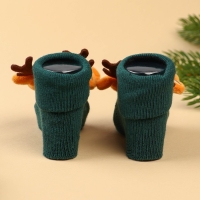 Подарочный набор новогодний: браслетики - погремушки и носочки - погремушки на ножки &laquo;Оленята&raquo;, цвет зеленый, Крошка Я